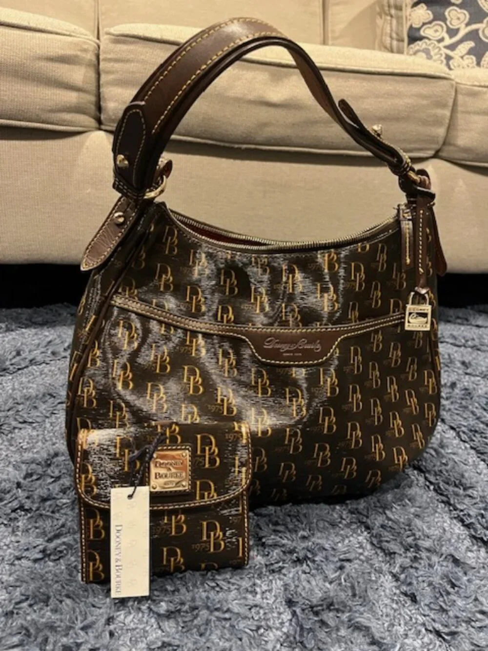 Dooney & Bourke 1975 Collection - Patent Leather Monogram Purse + Wallet Set - Picture 11 of 16